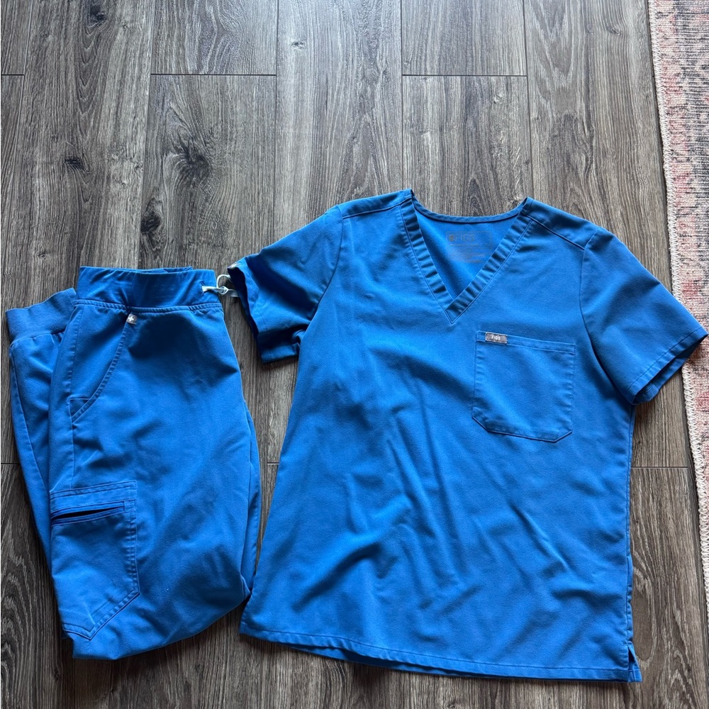 Figs Royal Blue Scrub Top & Bottom - Size M